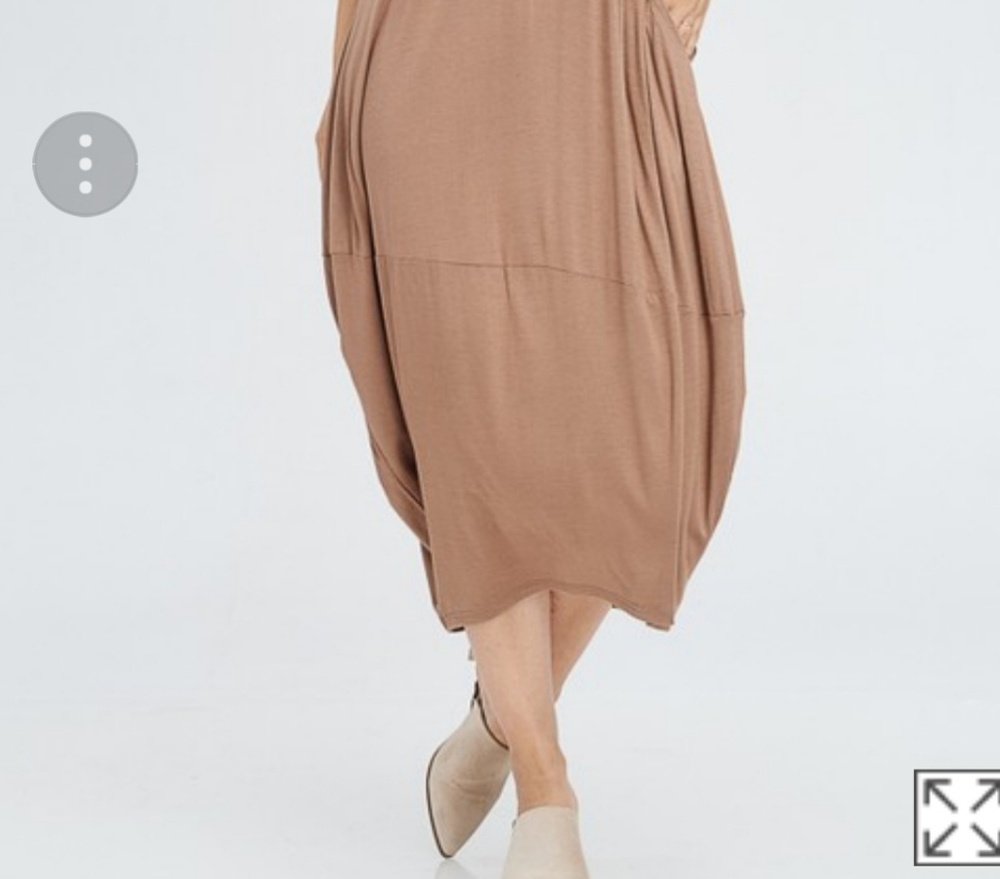 Dress - Picture 2 of 3